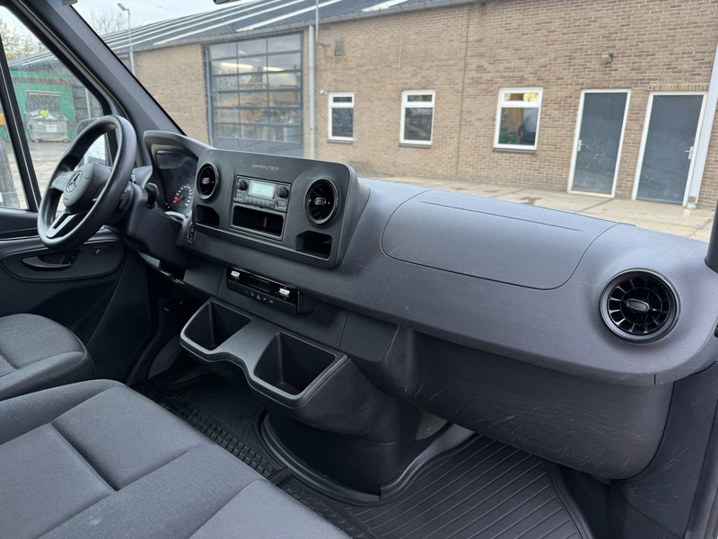 Mercedes-Benz eSprinter eSprinter 312 L2H2 100% Elektrisch 55kWh 168km WLTP 80kw Snelladen Climate Control Camera Stoelverwarming Laadkabel – Leasing Mercedes-Benz eSprinter eSprinter 312 L2H2 100% Elektrisch 55kWh 168km WLTP 80kw Snelladen Climate Control Camera Stoelverwarming Laadkabel: das Bild 9 Mercedes-Benz eSprinter eSprinter 312 L2H2 100% Elektrisch 55kWh 168km WLTP 80kw Snelladen Climate Control Camera Stoelverwarming Laadkabel – Leasing Mercedes-Benz eSprinter eSprinter 312 L2H2 100% Elektrisch 55kWh 168km WLTP 80kw Snelladen Climate Control Camera Stoelverwarming Laadkabel: das Bild 9