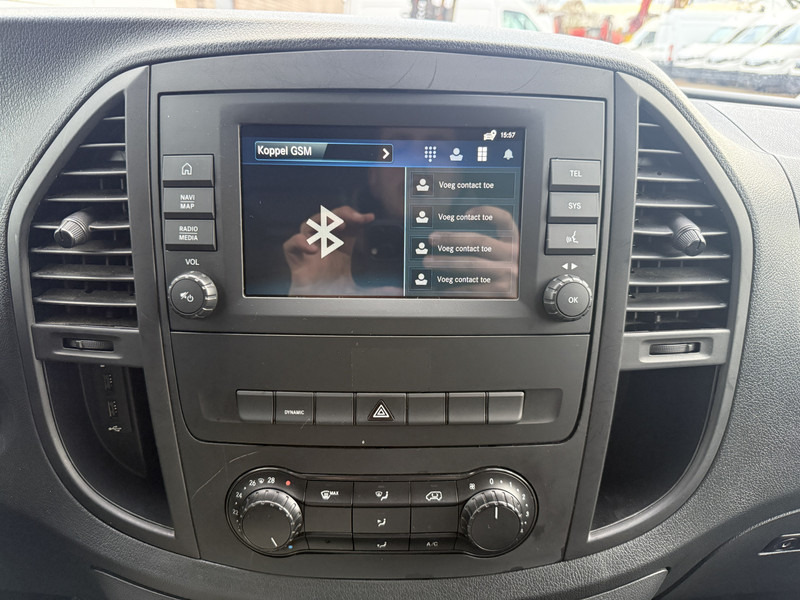 Kleintransporter, Elektro-Transporter Mercedes-Benz eVito 112 Elektrisch 66kWh 280km WLTP Snelladen Climate Control Camera Parkeersensoren voor achter Stoelverwarming: das Bild 19 Kleintransporter, Elektro-Transporter Mercedes-Benz eVito 112 Elektrisch 66kWh 280km WLTP Snelladen Climate Control Camera Parkeersensoren voor achter Stoelverwarming: das Bild 19