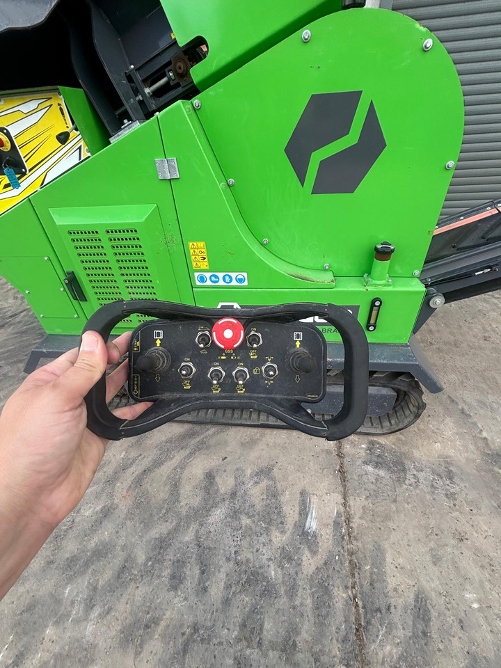 Brecher EvoQuip Bison 35: das Bild 26 Brecher EvoQuip Bison 35: das Bild 26