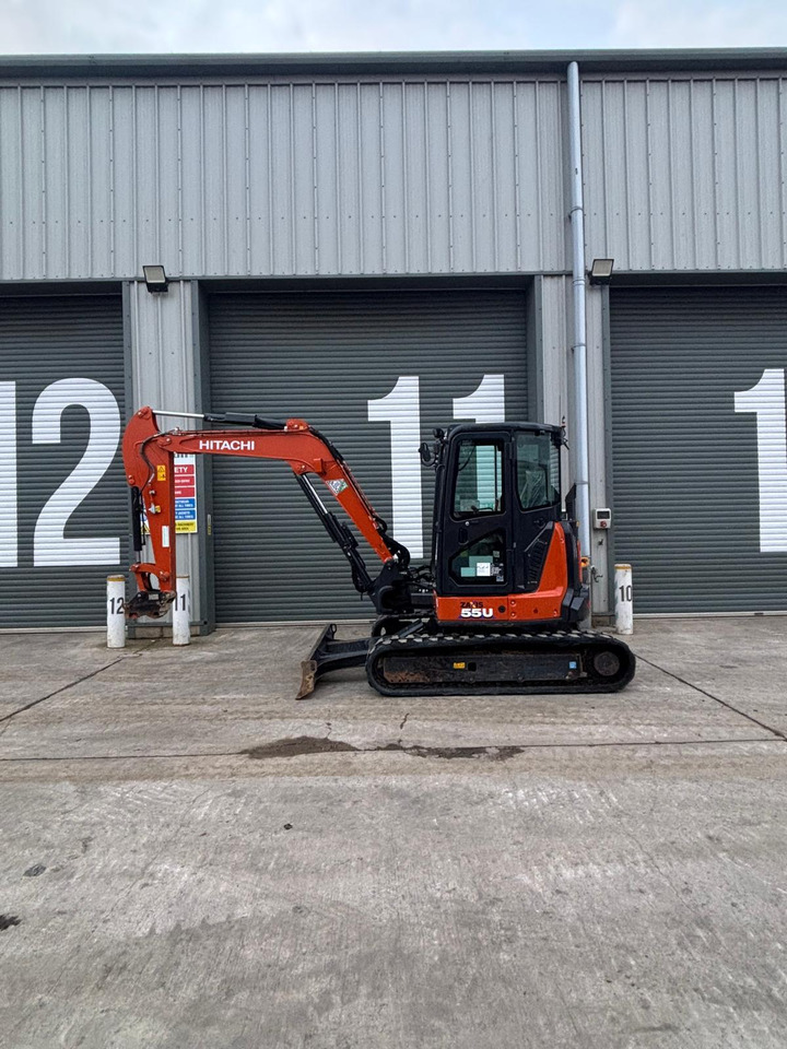 Hitachi ZX55U-6 CLR - Minibagger: das Bild 2 Hitachi ZX55U-6 CLR - Minibagger: das Bild 2