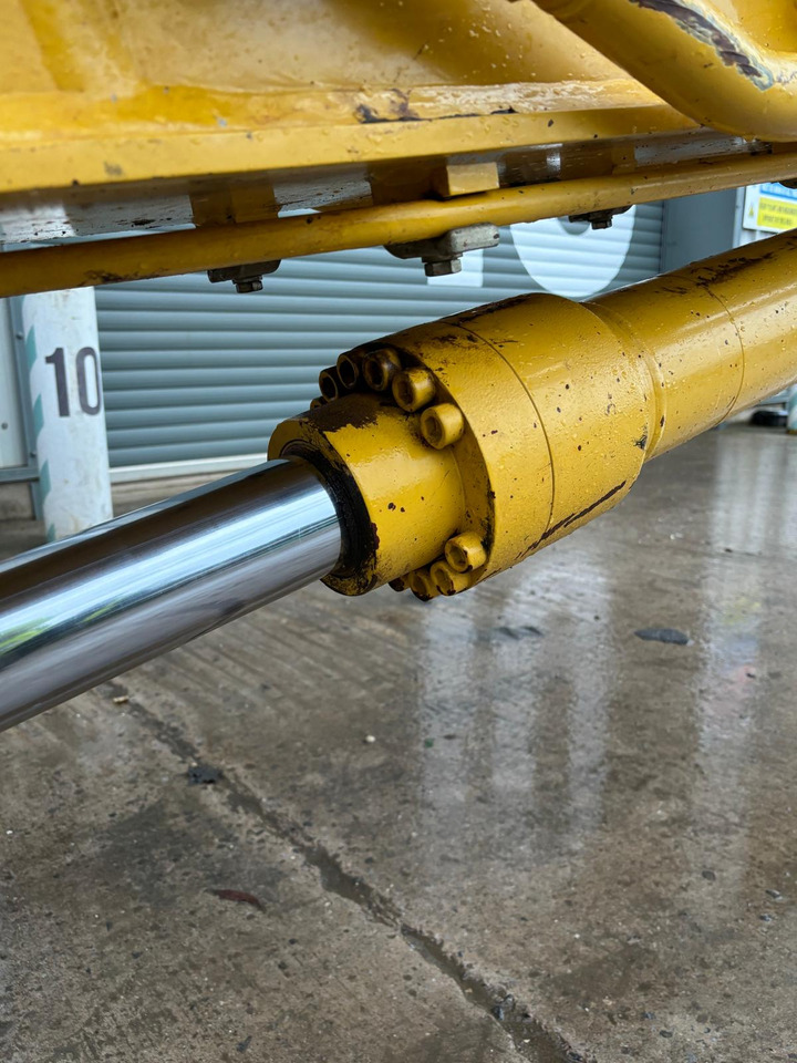 Kettenbagger Kobelco SK210LC-10E: das Bild 12 Kettenbagger Kobelco SK210LC-10E: das Bild 12