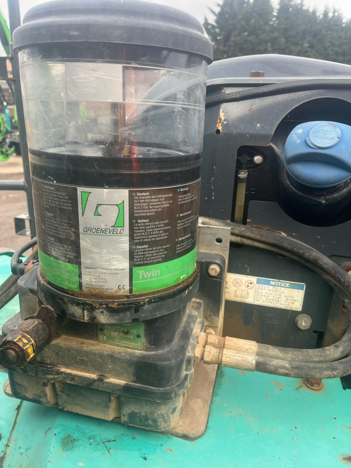 Kettenbagger Kobelco SK230SRLC-5E: das Bild 15 Kettenbagger Kobelco SK230SRLC-5E: das Bild 15