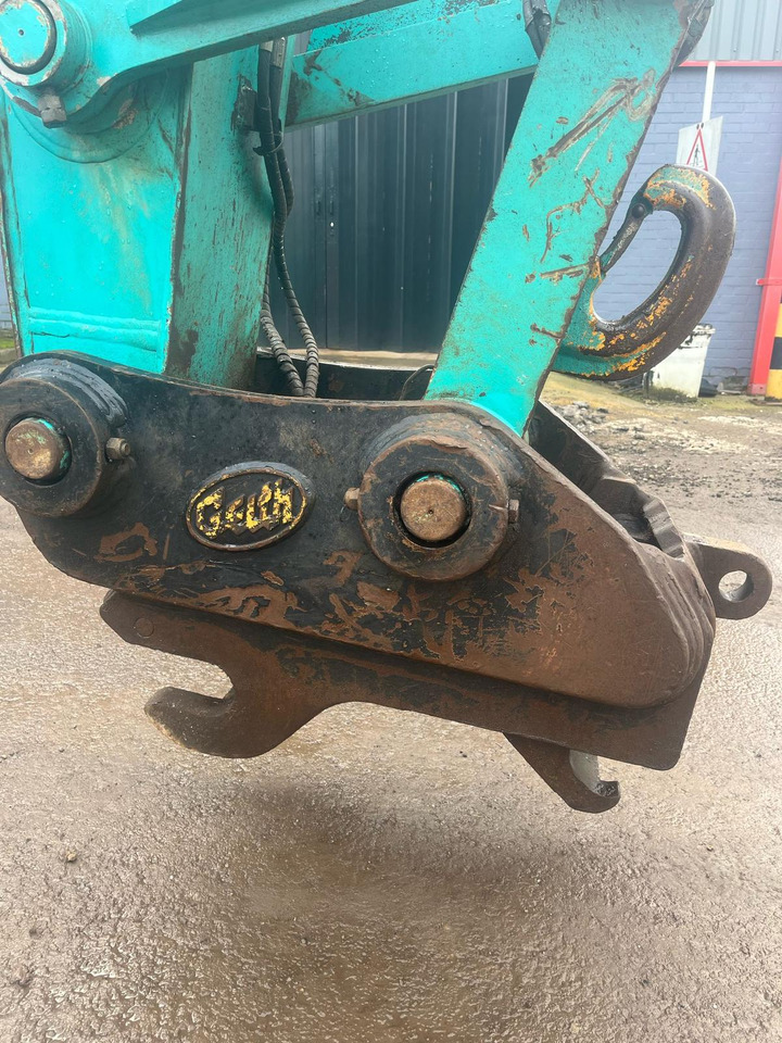 Kettenbagger Kobelco SK230SRLC-5E: das Bild 8 Kettenbagger Kobelco SK230SRLC-5E: das Bild 8