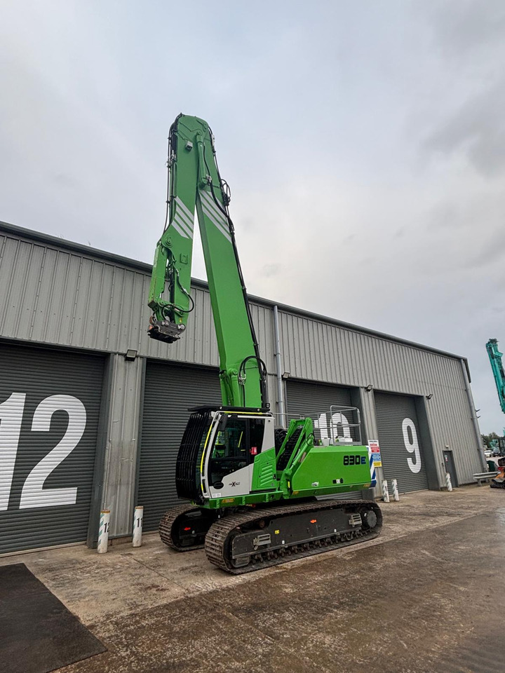 Sennebogen 830R - Kettenbagger: das Bild 1 Sennebogen 830R - Kettenbagger: das Bild 1
