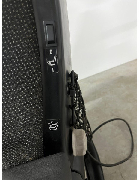 Liebherr A308 / A900B Li / A900C Li / A900C ZW / A904C Li / A914B Li / A914C li / A924B Li / A924C Li / A934B Li / A934C Li / A944B Li / - Sitz: das Bild 4 Liebherr A308 / A900B Li / A900C Li / A900C ZW / A904C Li / A914B Li / A914C li / A924B Li / A924C Li / A934B Li / A934C Li / A944B Li / - Sitz: das Bild 4