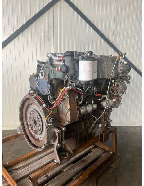 Liebherr A904 Li/A904C Li/R904/R904C - Motor: das Bild 1 Liebherr A904 Li/A904C Li/R904/R904C - Motor: das Bild 1