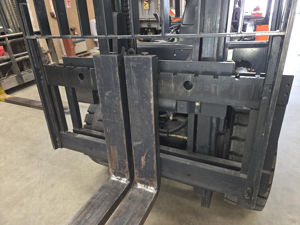 DOOSAN G55C-5 - Treibgasstapler: das Bild 5 DOOSAN G55C-5 - Treibgasstapler: das Bild 5