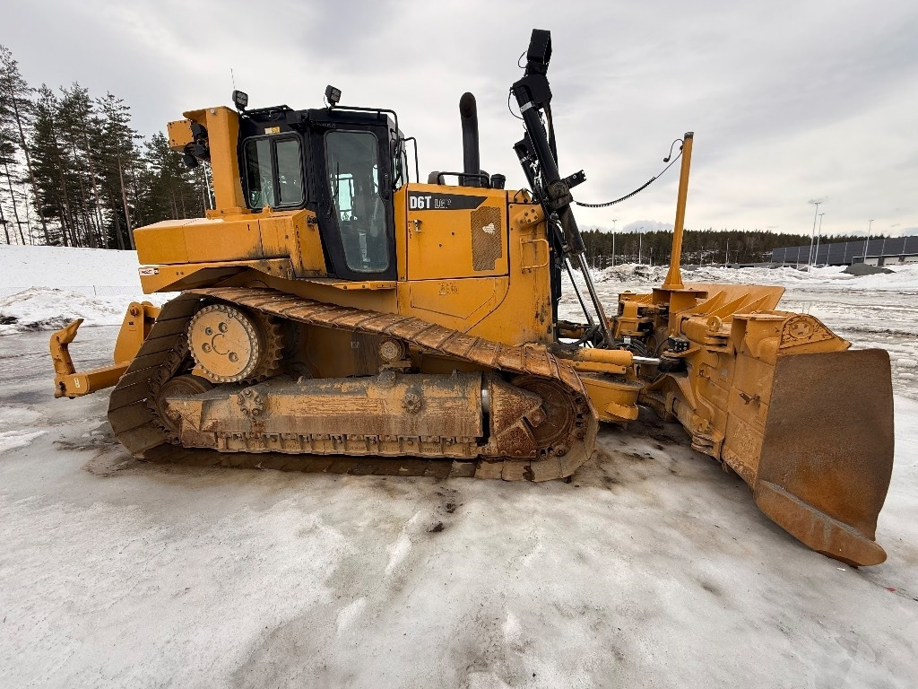 CAT D 6 T LGP - Bulldozer: das Bild 2 CAT D 6 T LGP - Bulldozer: das Bild 2