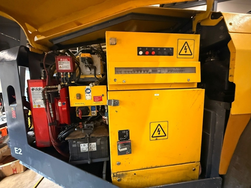 Bohrgerät Epiroc E2C: das Bild 40 Bohrgerät Epiroc E2C: das Bild 40