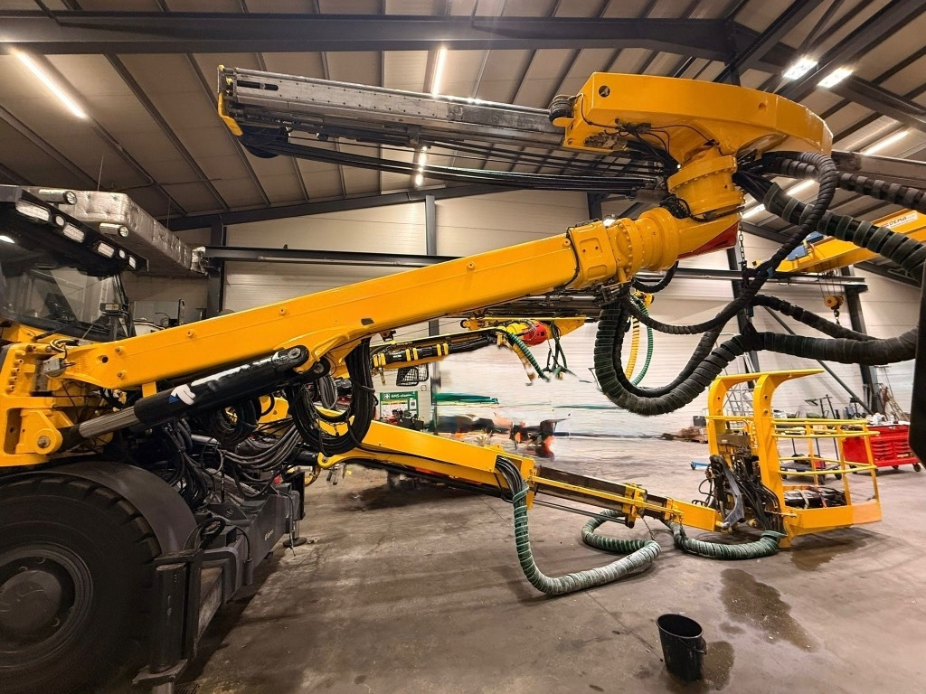 Bohrgerät Epiroc E2C: das Bild 46 Bohrgerät Epiroc E2C: das Bild 46