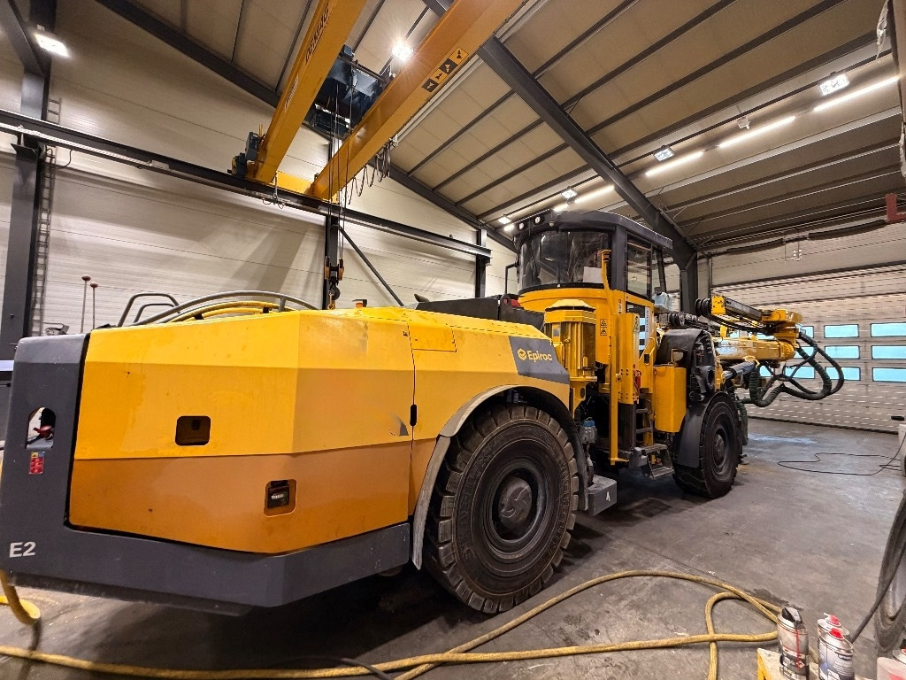 Bohrgerät Epiroc E2C: das Bild 8 Bohrgerät Epiroc E2C: das Bild 8