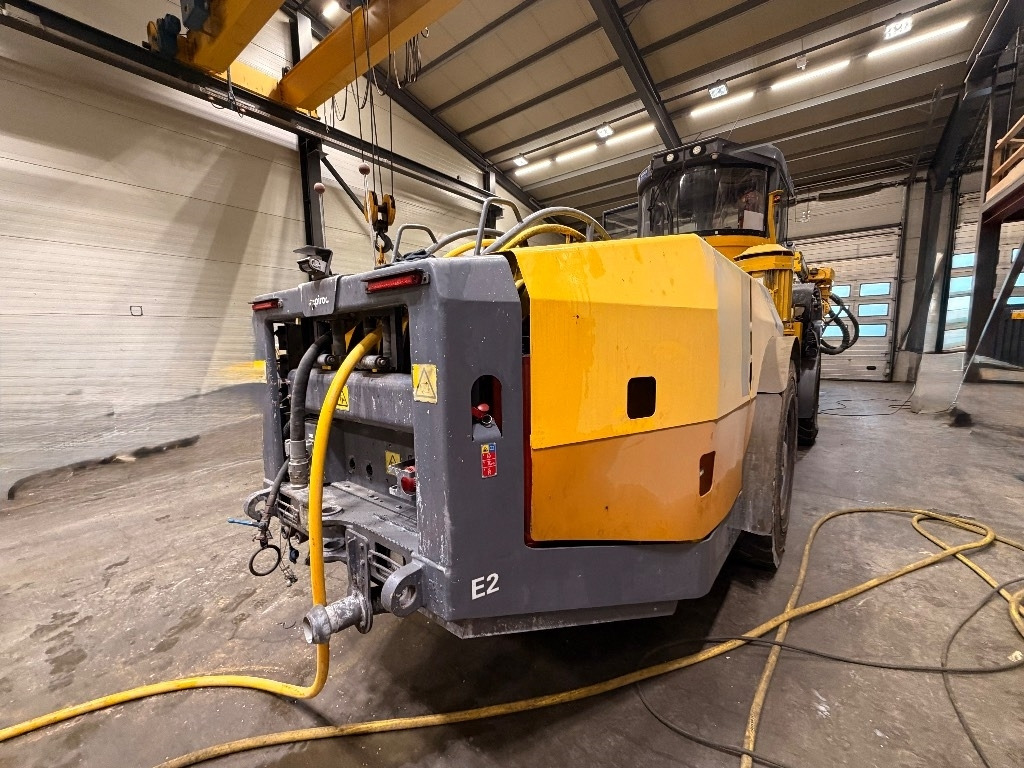 Bohrgerät Epiroc E2C: das Bild 9 Bohrgerät Epiroc E2C: das Bild 9