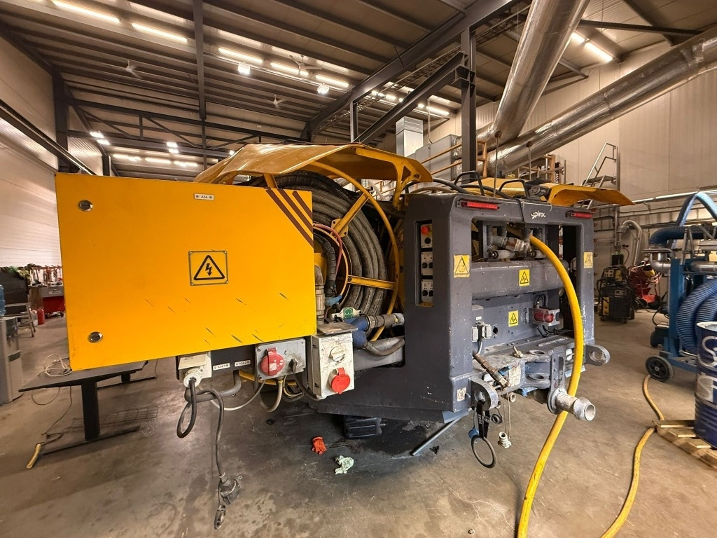 Bohrgerät Epiroc E2C: das Bild 41 Bohrgerät Epiroc E2C: das Bild 41