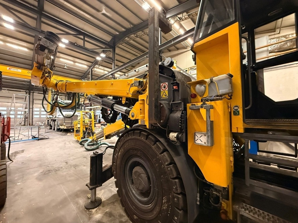 Bohrgerät Epiroc E2C: das Bild 35 Bohrgerät Epiroc E2C: das Bild 35