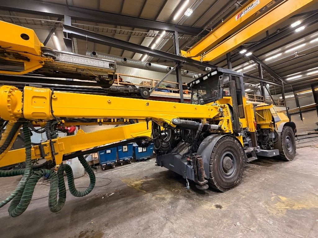 Bohrgerät Epiroc E2C: das Bild 15 Bohrgerät Epiroc E2C: das Bild 15