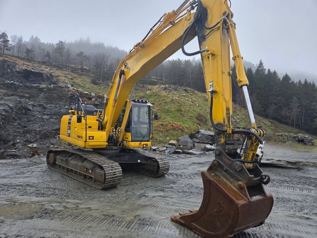 Komatsu PC210LC-11E0 - Kettenbagger: das Bild 4 Komatsu PC210LC-11E0 - Kettenbagger: das Bild 4