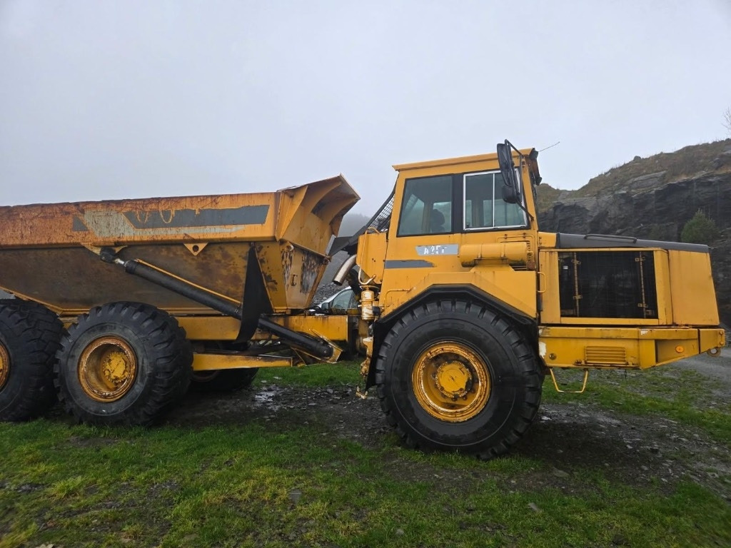 Volvo A 25 C - Knickgelenkter Dumper: das Bild 2 Volvo A 25 C - Knickgelenkter Dumper: das Bild 2