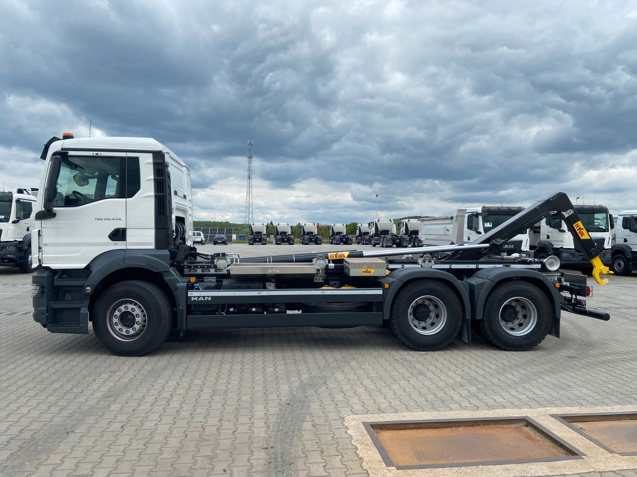 MAN TGS 26.440 6x4 Abrollkipper HYVA 20-60-S - Abrollkipper: das Bild 3 MAN TGS 26.440 6x4 Abrollkipper HYVA 20-60-S - Abrollkipper: das Bild 3