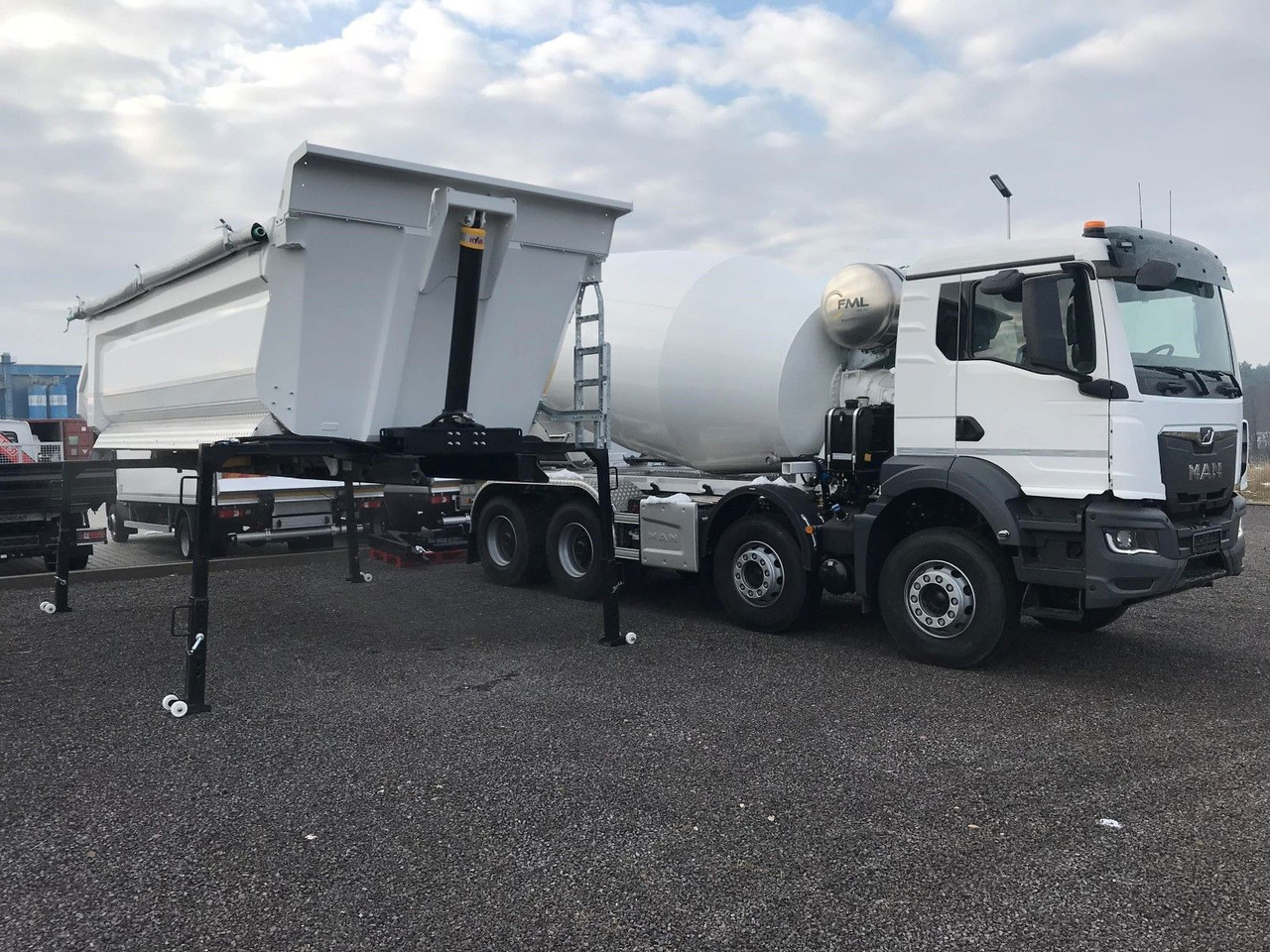 MAN TGS 41.480 RETARDER GSR WECHSELSYSTEM - Fahrmischer: das Bild 1 MAN TGS 41.480 RETARDER GSR WECHSELSYSTEM - Fahrmischer: das Bild 1