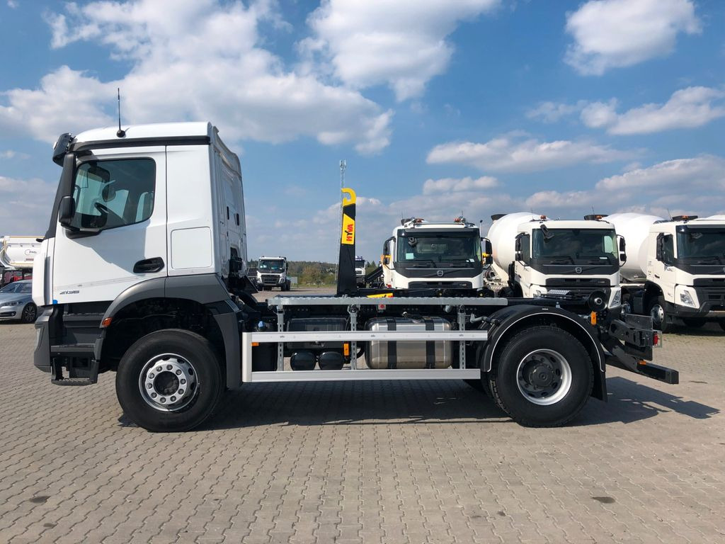 Mercedes-Benz AROCS 2136 Abrollkipper HYVA HKS-12-37-S - Abrollkipper: das Bild 4 Mercedes-Benz AROCS 2136 Abrollkipper HYVA HKS-12-37-S - Abrollkipper: das Bild 4