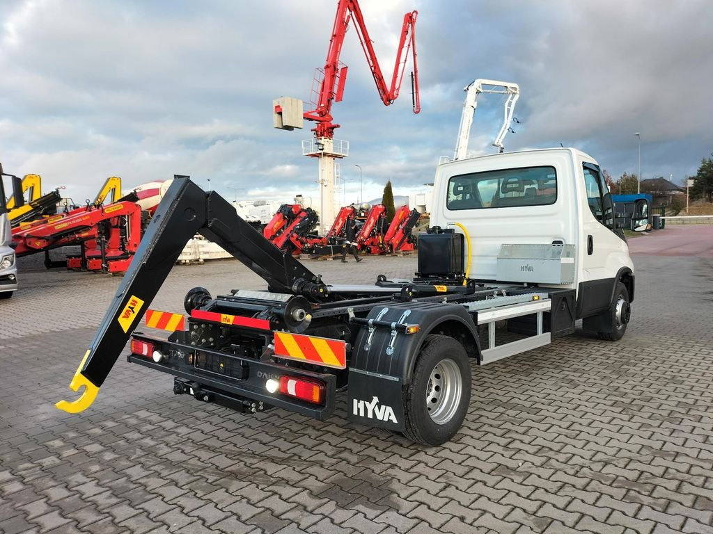 Transporter, Abrollkipper neu kaufen Iveco 70C18H Abrollkipper HYVA HKS-5: das Bild 7