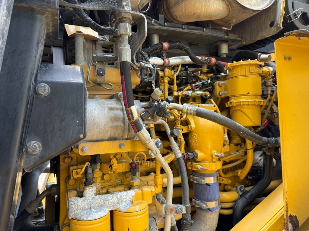 Radlader CAT 972M: das Bild 35