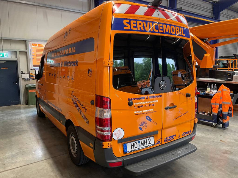 Mercedes-Benz Sprinter 316 CDI - Koffer Transporter: das Bild 4 Mercedes-Benz Sprinter 316 CDI - Koffer Transporter: das Bild 4
