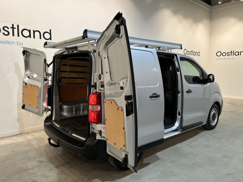 Citroën Jumpy 1.6 BlueHDI 95 Club XS / Euro 6 / Airco / Cruise Control / Trekhaak / Imperiaal / PDC / 3-Zits - Kleintransporter: das Bild 4 Citroën Jumpy 1.6 BlueHDI 95 Club XS / Euro 6 / Airco / Cruise Control / Trekhaak / Imperiaal / PDC / 3-Zits - Kleintransporter: das Bild 4