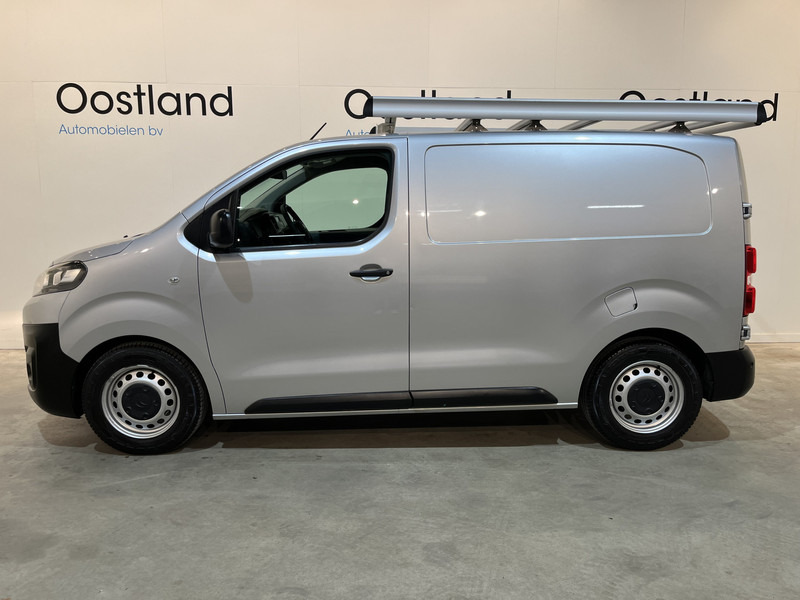 Citroën Jumpy 1.6 BlueHDI 95 Club XS / Euro 6 / Airco / Cruise Control / Trekhaak / Imperiaal / PDC / 3-Zits - Kleintransporter: das Bild 2 Citroën Jumpy 1.6 BlueHDI 95 Club XS / Euro 6 / Airco / Cruise Control / Trekhaak / Imperiaal / PDC / 3-Zits - Kleintransporter: das Bild 2