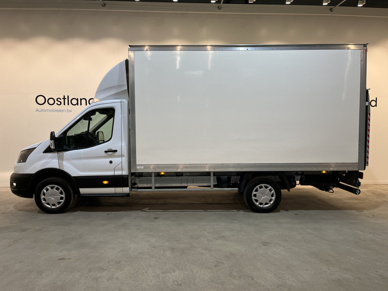 Ford Transit 2.0 TDCI L4 Trend RWD 130 PK Bakwagen / Sörensen Laadklep / Meubelbak / Euro 6 / Airco / Cruise Control / 3-Zits / 41.500 KM !! / BPM VRIJ !! - Koffer Transporter: das Bild 4 Ford Transit 2.0 TDCI L4 Trend RWD 130 PK Bakwagen / Sörensen Laadklep / Meubelbak / Euro 6 / Airco / Cruise Control / 3-Zits / 41.500 KM !! / BPM VRIJ !! - Koffer Transporter: das Bild 4