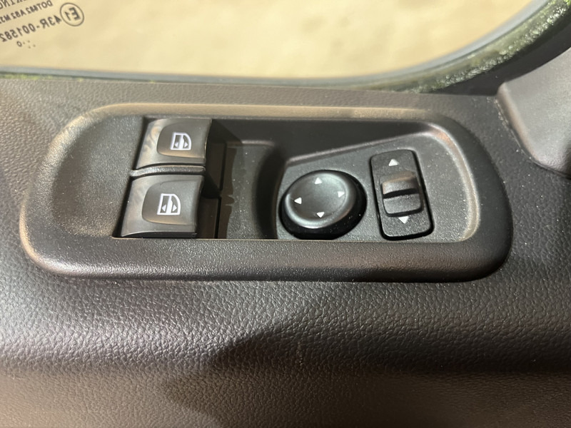 Pritsche Transporter Renault Master T35 2.3 dCi 135 PK L2 Open Laadbak / Euro 6 / Airco / CarPlay / Imperiaal / Cruise Control / 11.200 KM !!: das Bild 10