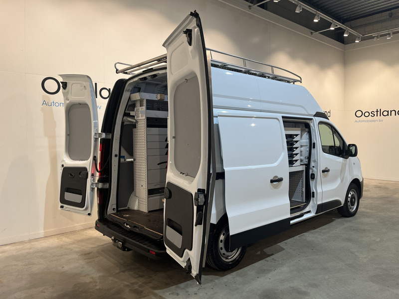 Renault Trafic 1.6 dCi L2H2 125 PK Servicebus / Inrichting / Euro 6 / 2X Schuifdeur / Airco / Cruise Control / PDC / Trekhaak / Imperiaal / 96.200 KM !! - Kleintransporter: das Bild 2 Renault Trafic 1.6 dCi L2H2 125 PK Servicebus / Inrichting / Euro 6 / 2X Schuifdeur / Airco / Cruise Control / PDC / Trekhaak / Imperiaal / 96.200 KM !! - Kleintransporter: das Bild 2