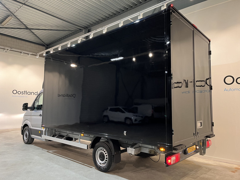 Volkswagen Crafter 35 2.0 TDI 140 pk Bakwagen 2.41 Mtr. H / Meubelbak / Euro 6 / Airco / Cruise Control / CarPlay / 23.400 KM !! - Koffer Transporter: das Bild 3 Volkswagen Crafter 35 2.0 TDI 140 pk Bakwagen 2.41 Mtr. H / Meubelbak / Euro 6 / Airco / Cruise Control / CarPlay / 23.400 KM !! - Koffer Transporter: das Bild 3
