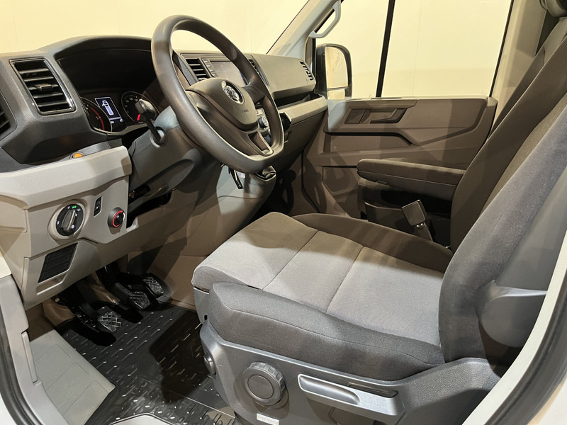 Kastenwagen Volkswagen Crafter 35 2.0 TDI L3H3 140 PK RWD Servicebus / Aluca Inrichting / Euro 6 / Trekhaak 3000 KG / Airco / Camera / Navigatie / CarPlay: das Bild 6