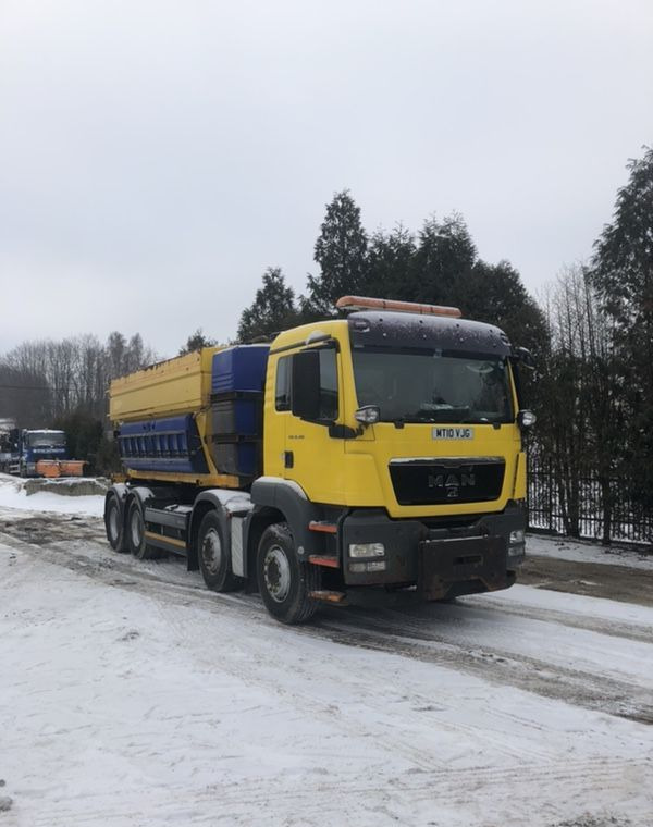 MAN TGS 32.360 8x4 piaskarka solarka schmidt euro5 pług - Kommunal-/ Sonderfahrzeug, LKW: das Bild 2 MAN TGS 32.360 8x4 piaskarka solarka schmidt euro5 pług - Kommunal-/ Sonderfahrzeug, LKW: das Bild 2