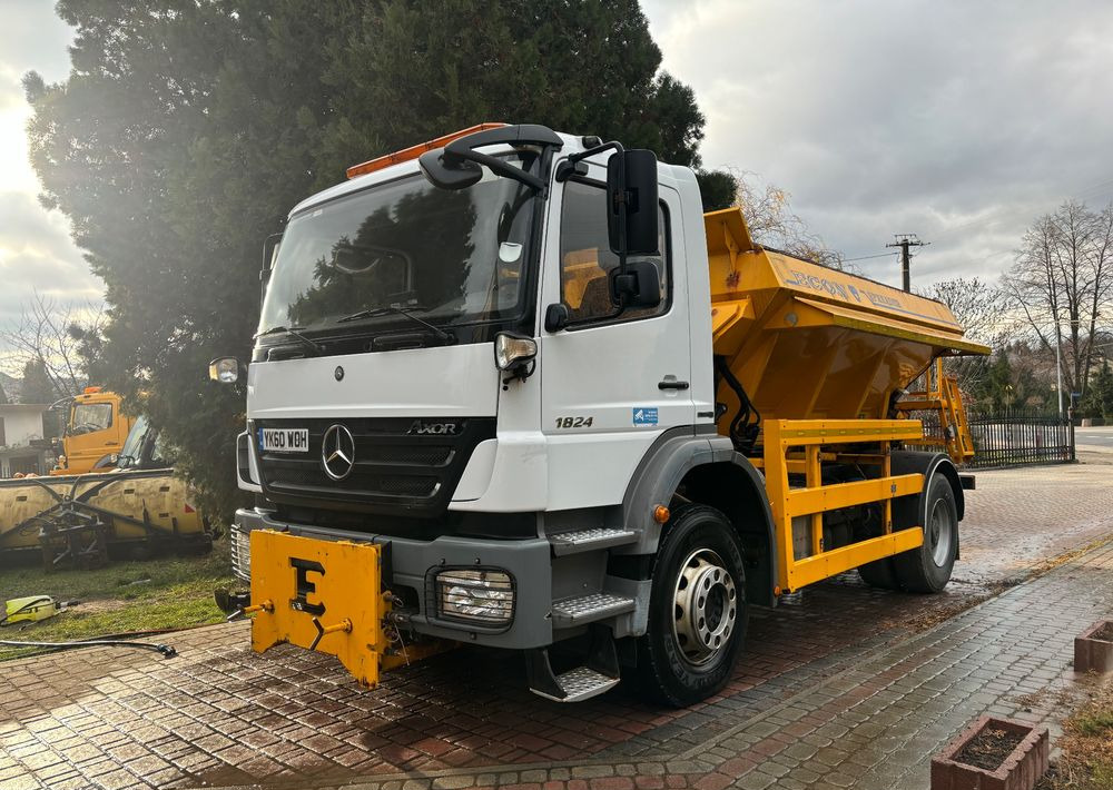 Mercedes-Benz Axor 4x2 piaskarka solarka econ schmidt 1824 e5 - Schneeräumfahrzeug: das Bild 1 Mercedes-Benz Axor 4x2 piaskarka solarka econ schmidt 1824 e5 - Schneeräumfahrzeug: das Bild 1