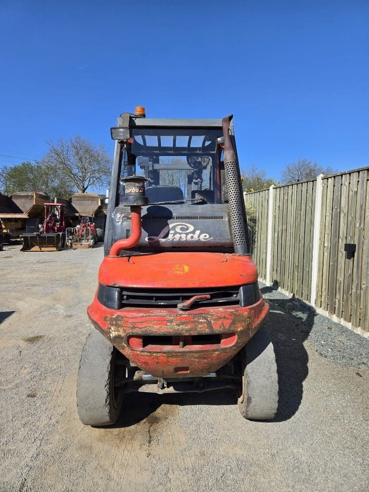 Linde H 40 D-04 - Dieselstapler: das Bild 3 Linde H 40 D-04 - Dieselstapler: das Bild 3