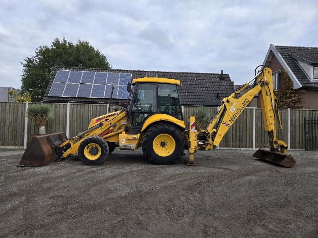 New Holland LB 95 B-4 PT - Baggerlader: das Bild 1 New Holland LB 95 B-4 PT - Baggerlader: das Bild 1