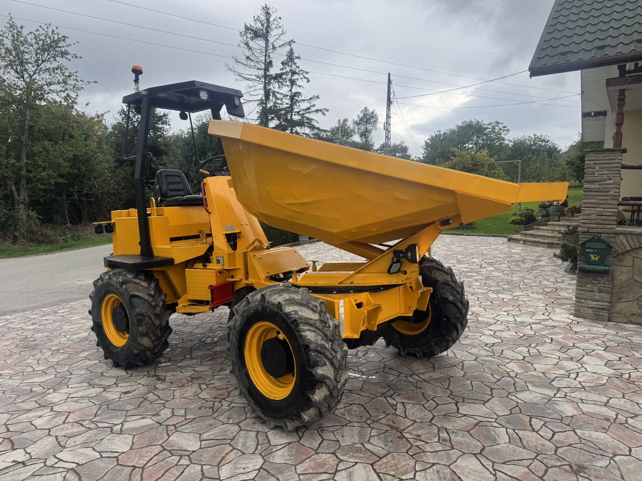 Thwaites MACH 155 5 ton swivel dumper renewed - Muldenkipper/ Dumper: das Bild 4 Thwaites MACH 155 5 ton swivel dumper renewed - Muldenkipper/ Dumper: das Bild 4