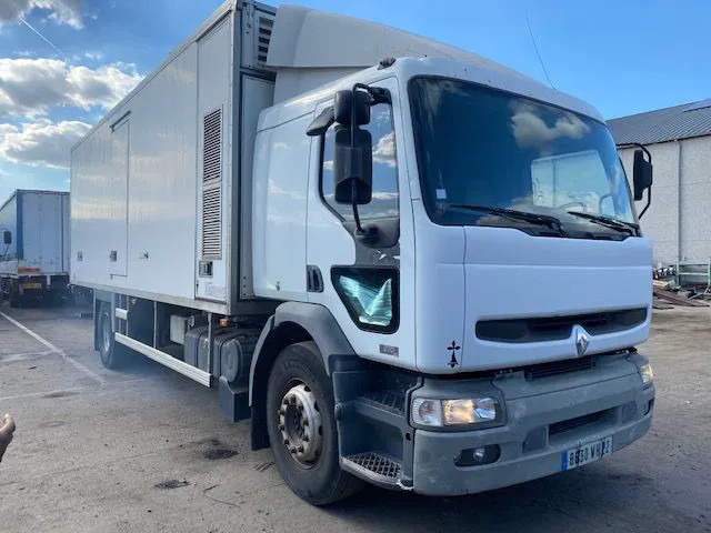 Renault 270 DCI - Kühlkoffer LKW: das Bild 2 Renault 270 DCI - Kühlkoffer LKW: das Bild 2