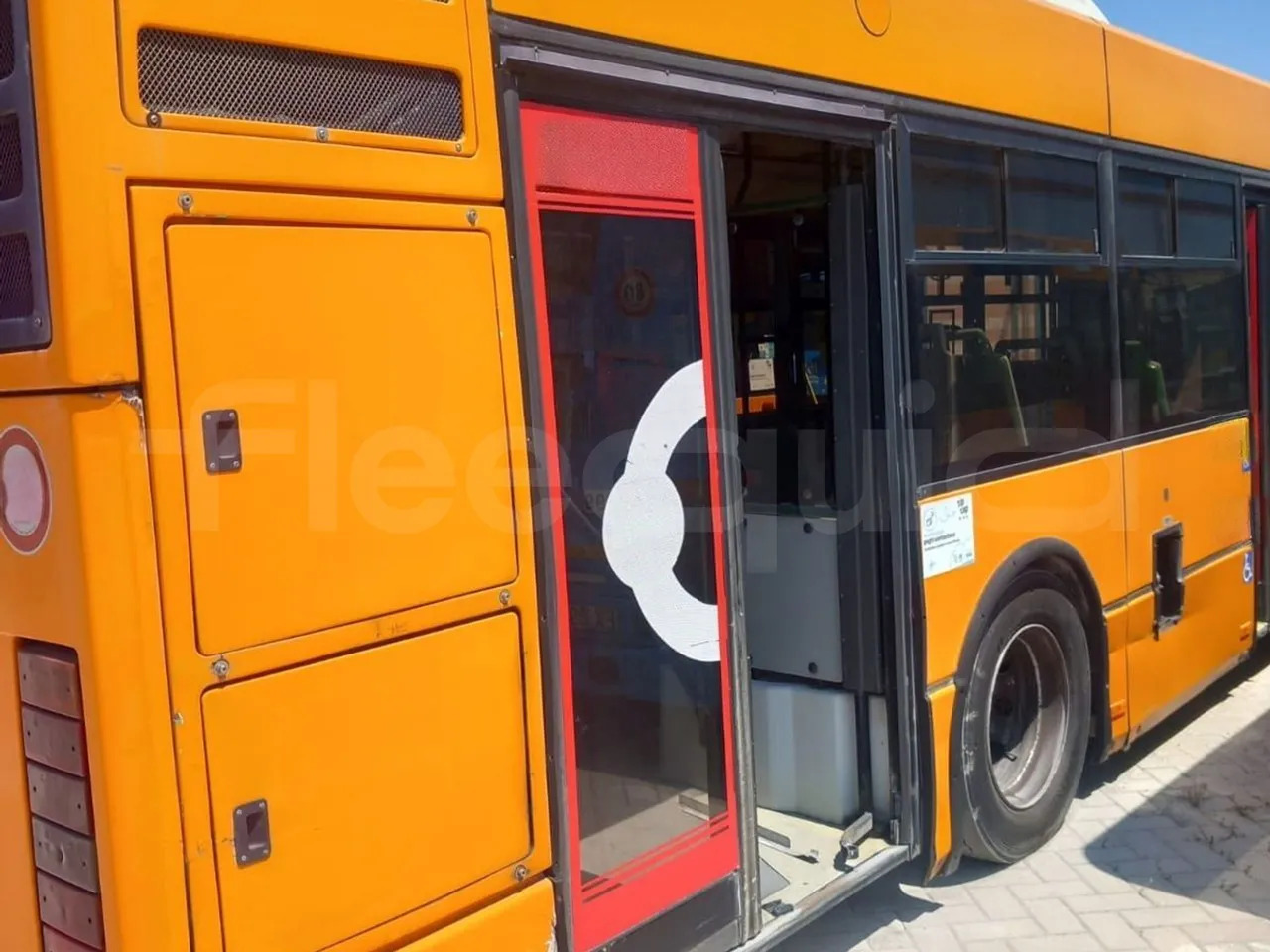 BredaMenarinibus M 240/E3 NU - Linienbus: das Bild 3 BredaMenarinibus M 240/E3 NU - Linienbus: das Bild 3