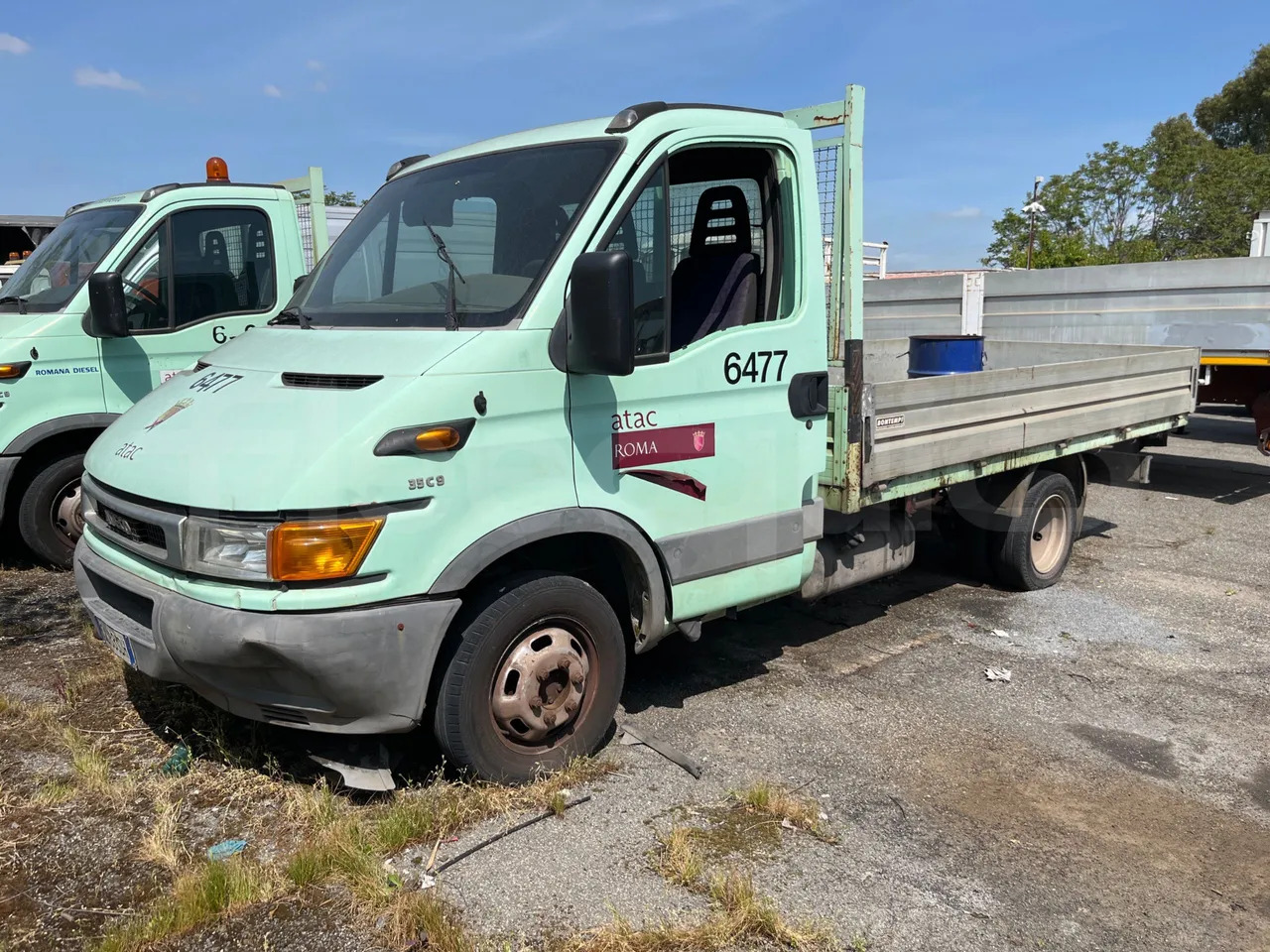 Bundle di 2 mezzi Iveco - Daily Iveco - Daily - Pritsche Transporter: das Bild 1 Bundle di 2 mezzi Iveco - Daily Iveco - Daily - Pritsche Transporter: das Bild 1