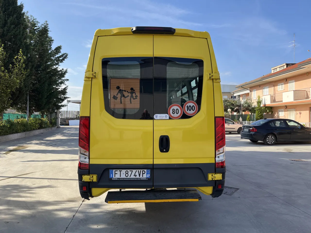 Iveco Daily - Schulbus: das Bild 5 Iveco Daily - Schulbus: das Bild 5