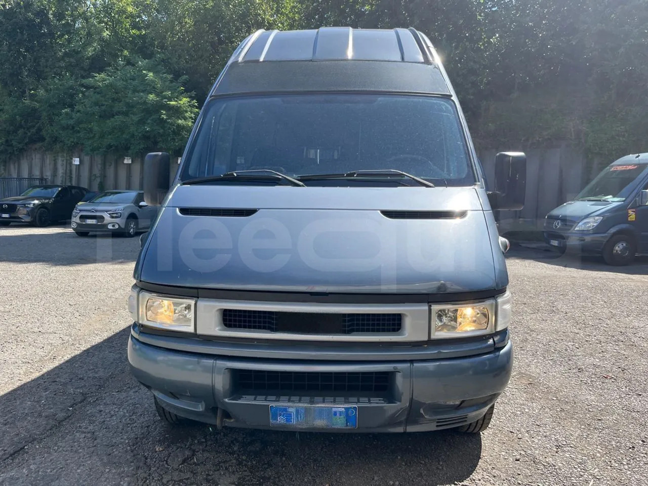 Iveco Daily - Kleinbus, Personentransporter: das Bild 2 Iveco Daily - Kleinbus, Personentransporter: das Bild 2