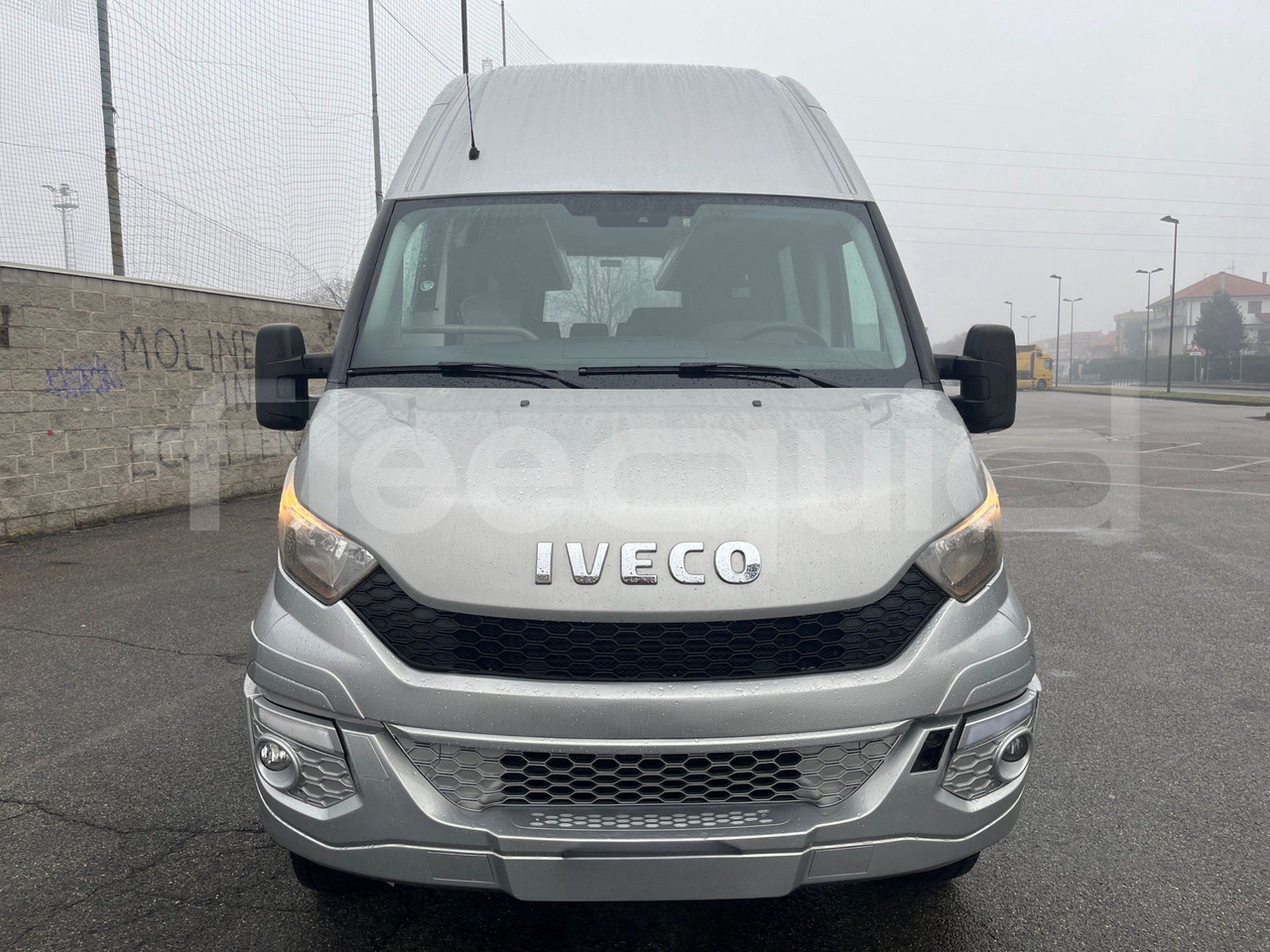 Iveco Daily - Kleinbus, Personentransporter: das Bild 2 Iveco Daily - Kleinbus, Personentransporter: das Bild 2