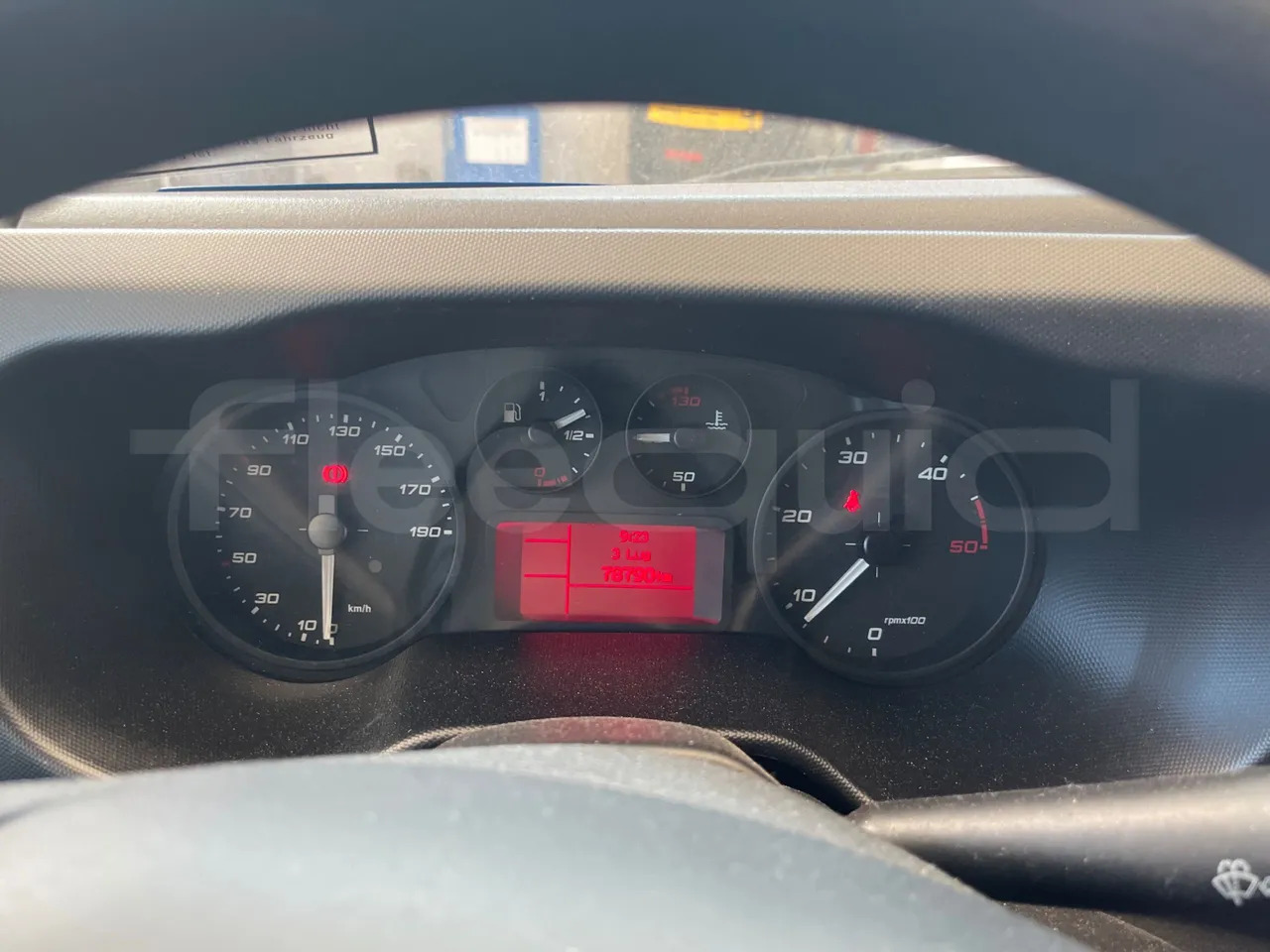 Iveco Daily - Schulbus: das Bild 3 Iveco Daily - Schulbus: das Bild 3
