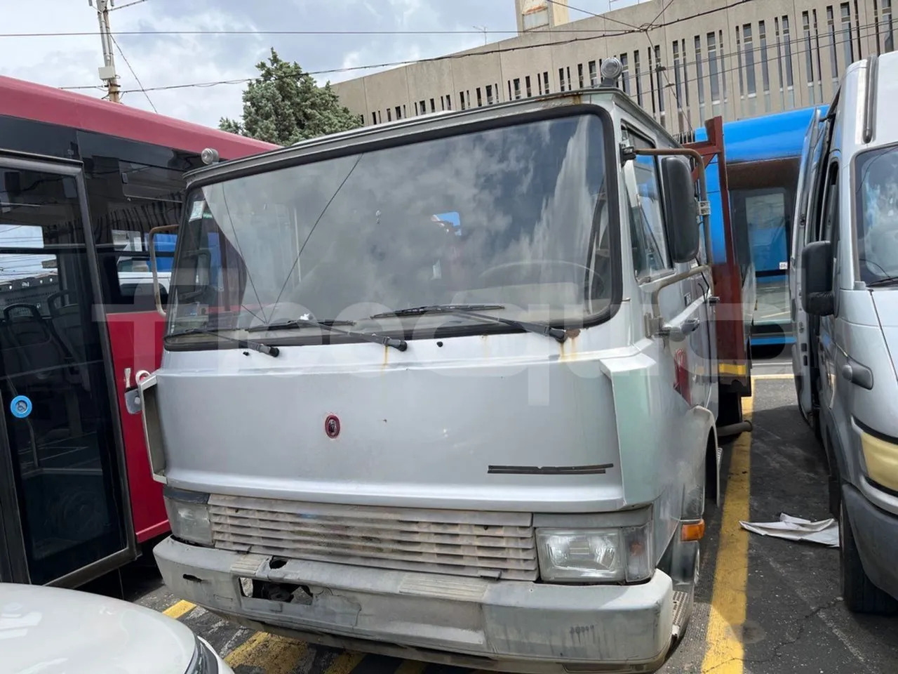 Iveco Fiat 6011K - Kleinbus, Personentransporter: das Bild 2 Iveco Fiat 6011K - Kleinbus, Personentransporter: das Bild 2