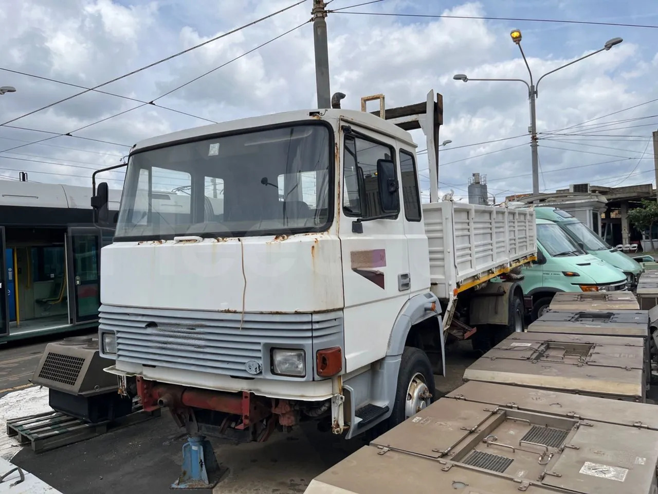 Iveco Fiat135-17 - Kleinbus, Personentransporter: das Bild 2 Iveco Fiat135-17 - Kleinbus, Personentransporter: das Bild 2