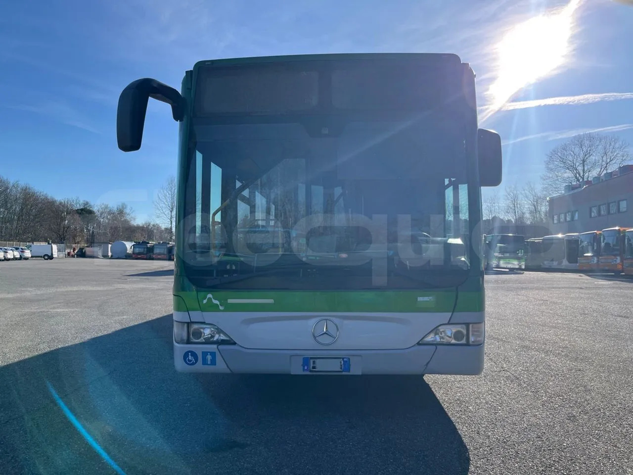 Mercedes-Benz O 530 - Gelenkbus: das Bild 2 Mercedes-Benz O 530 - Gelenkbus: das Bild 2
