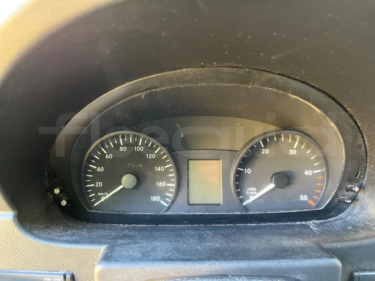Mercedes-Benz Sprinter - Schulbus: das Bild 3 Mercedes-Benz Sprinter - Schulbus: das Bild 3